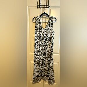 MSK Monochrome Patterned Dress